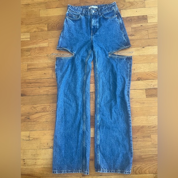*BLOGGERS FAVE* Zara cut out jeans with rhinestone chains - sz 2 - Picture 6 of 10
